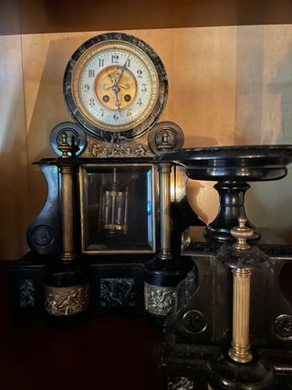 Reloj de sobremesa francés