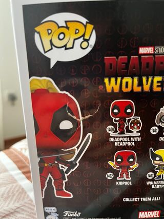 Funko Pop! Deadpool vs Wolverine LadyPool