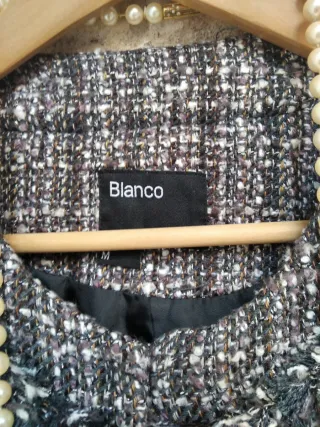 Chaqueta larga tipo Chanel Tweed Gris y Blanco.