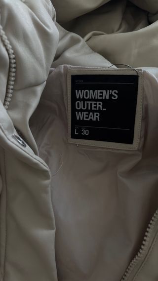 Chaqueta cuero sintético acolchada beige mujer