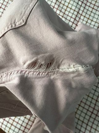 Pantalones rosas DESGARRADOS