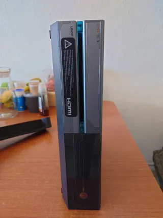 Xbox One Halo 5 Limited Edition 1TB