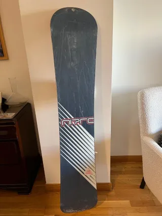 Tavola da snowboard Nitro Freestyle + Fissaggi
