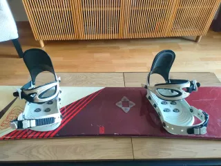 Tavola da snowboard Nitro Freestyle + Fissaggi