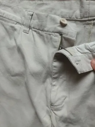 Pantalón beige talla 52