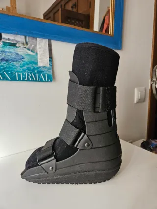 Bota Walker Ortopédica Negra TS