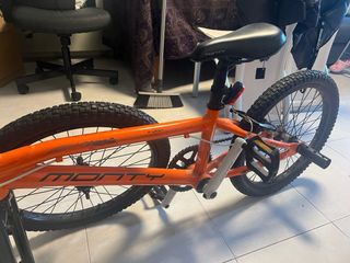 Bicicleta Monty Naranja sin arañados usada poco
