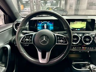 MERCEDES-BENZ Clase A Sedan A 180 d