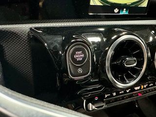 MERCEDES-BENZ Clase A Sedan A 180 d