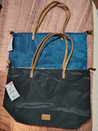 2 Carteras Nuevas (Negra y Azul)