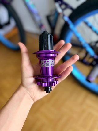 Maza Koozer 490 Morada