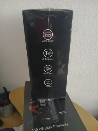 Arrancador Coche 4 en 1 + Compresor