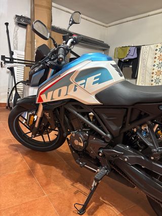 Moto Voge R125 casi nueva 2025