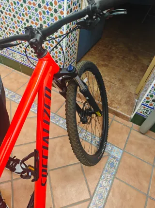 MTB Specialized Rockhopper Roja