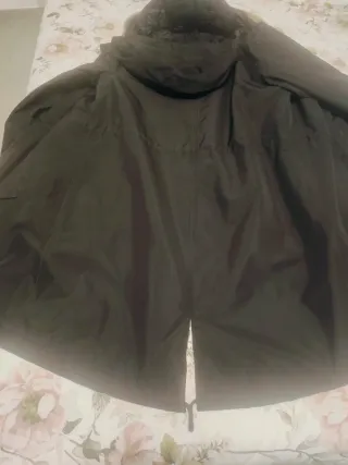 Giacca Refrigue nera con interno marrone