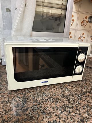 Microondas Dolphin Blanco