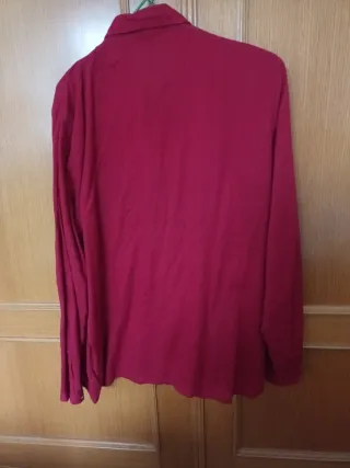 Camisa granate de señora