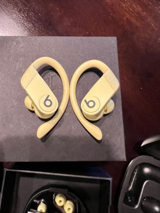 Auricolari Beats Powerbeats Pro Gialli