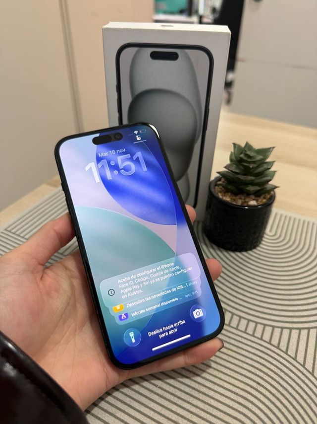 iPhone 15 128gb SEMI NUEVO