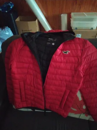 Chaqueta Hollister Roja Hombre