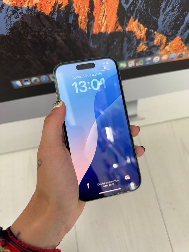 iPhone 16 Plus 256gb SEMI NUEVO