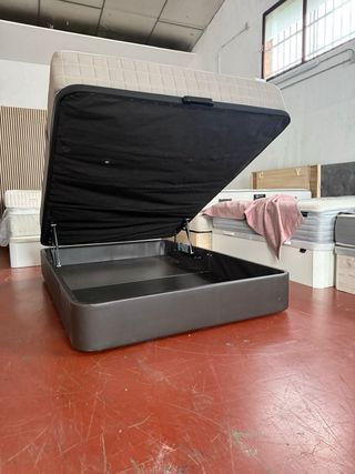 Canapé tapizado y Colchón Ikea Hovag visco 140x200