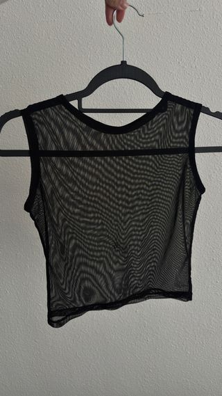Remera Malla Negra Transparente Crop Top