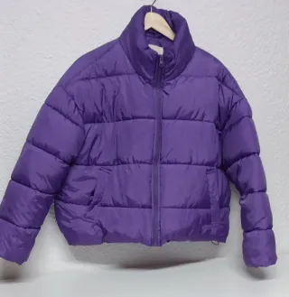 Chaqueta acolchada Stradivarius Morado Talla L
