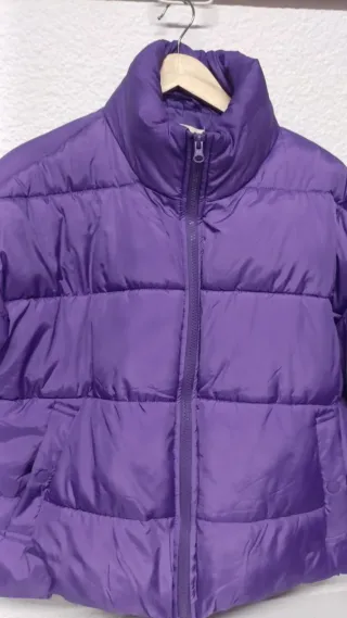 Chaqueta acolchada Stradivarius Morado Talla L