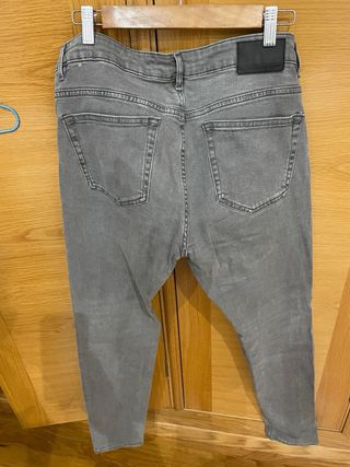 Pantalón vaquero gris Mango Talla L