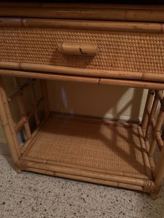 Mesa auxiliar mimbre y bambú