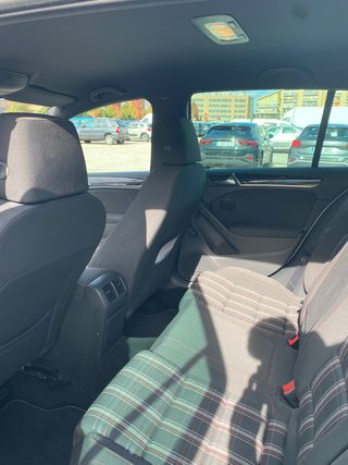 Volkswagen Golf GTI 2010 211CV 2.0TSI MANUAL