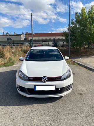 Volkswagen Golf GTI 2010 211CV 2.0TSI MANUAL