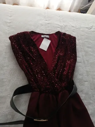 Mono fiesta lentejuelas vino Talla 40