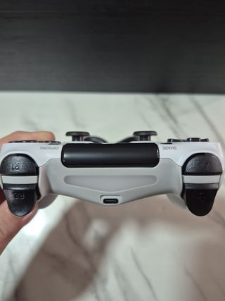 Controller PS4 Generico Bianco nuovo