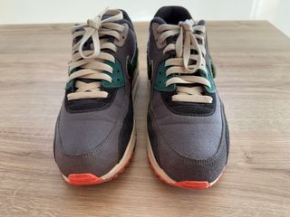 NIKE AIR MAX 90