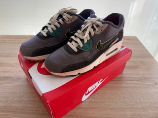 NIKE AIR MAX 90