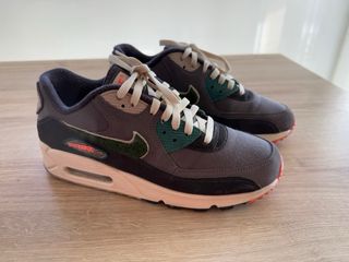 NIKE AIR MAX 90