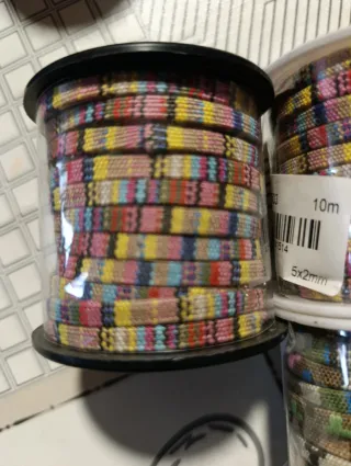 ROLLOS DE CORDÓN PARA AMPARO