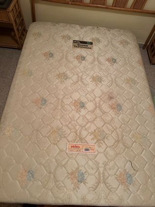 Base Cama Pikolin Tapizada 135