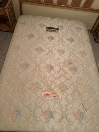 Base Cama Pikolin Tapizada 135