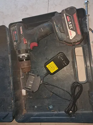 Atornilladora Bosch 18V Li-Ion