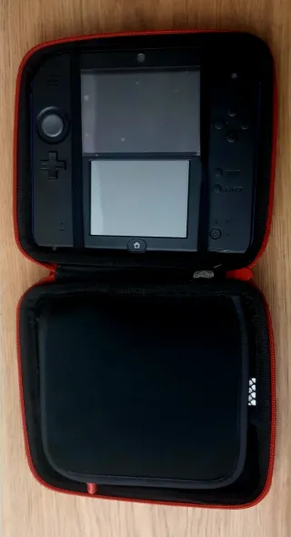 Nintendo 2DS (2 unidades) con funda