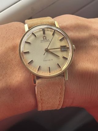 Omega Genéve Automático Dorado