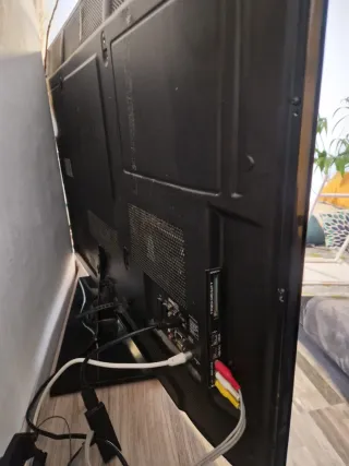 Televisor 50 pulgadas, LG Negro