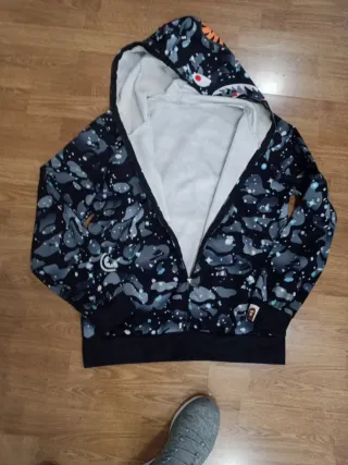 Chaqueta BAPE con cremallera