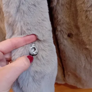 Abrigo pelo gris talla M