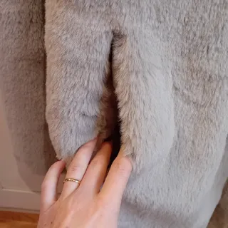 Abrigo pelo gris talla M