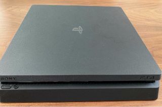 PS4 (PlayStation 4) Nera - Buono Stato