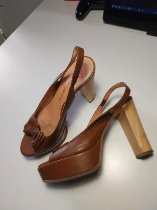 Tacones Fornarina Vintage Marrones Talla 38